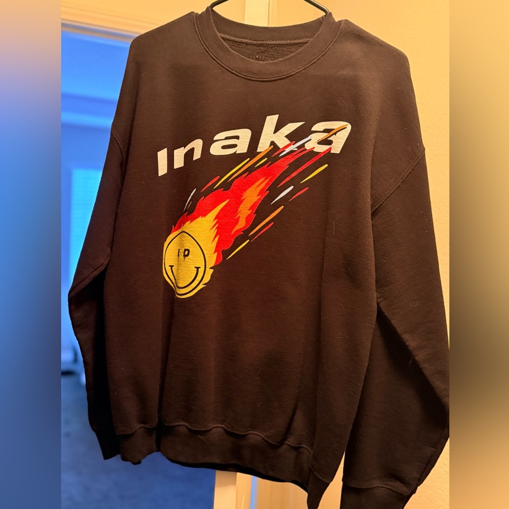 Inaka Power Black Men's Crewneck Sweater with Graphic Design